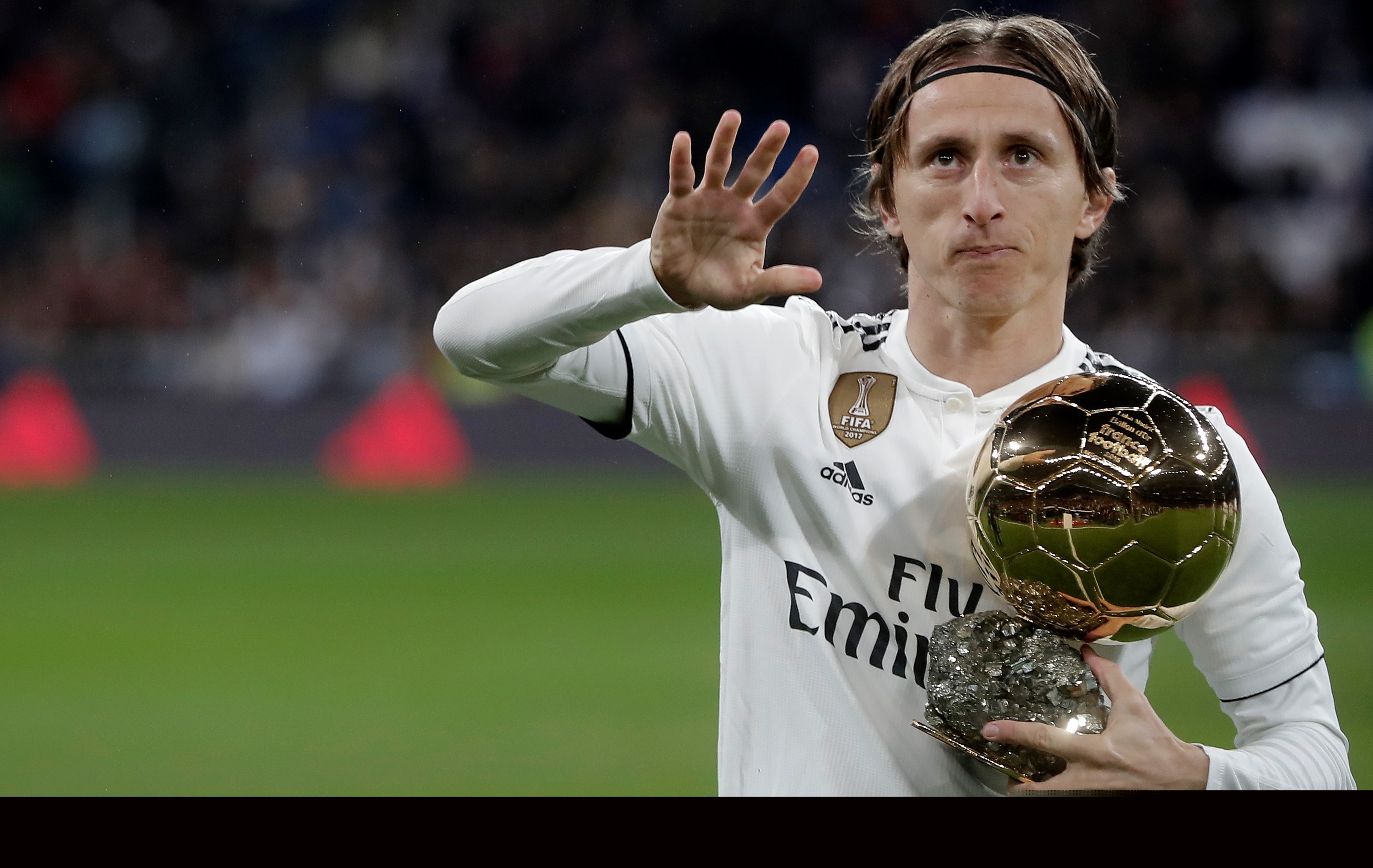 [图]杜兰特26+10三分准绝杀 火箭主场险胜太阳